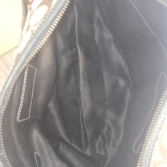 Coach Signature Ergo Belted Hobo - Picture 16 of 16